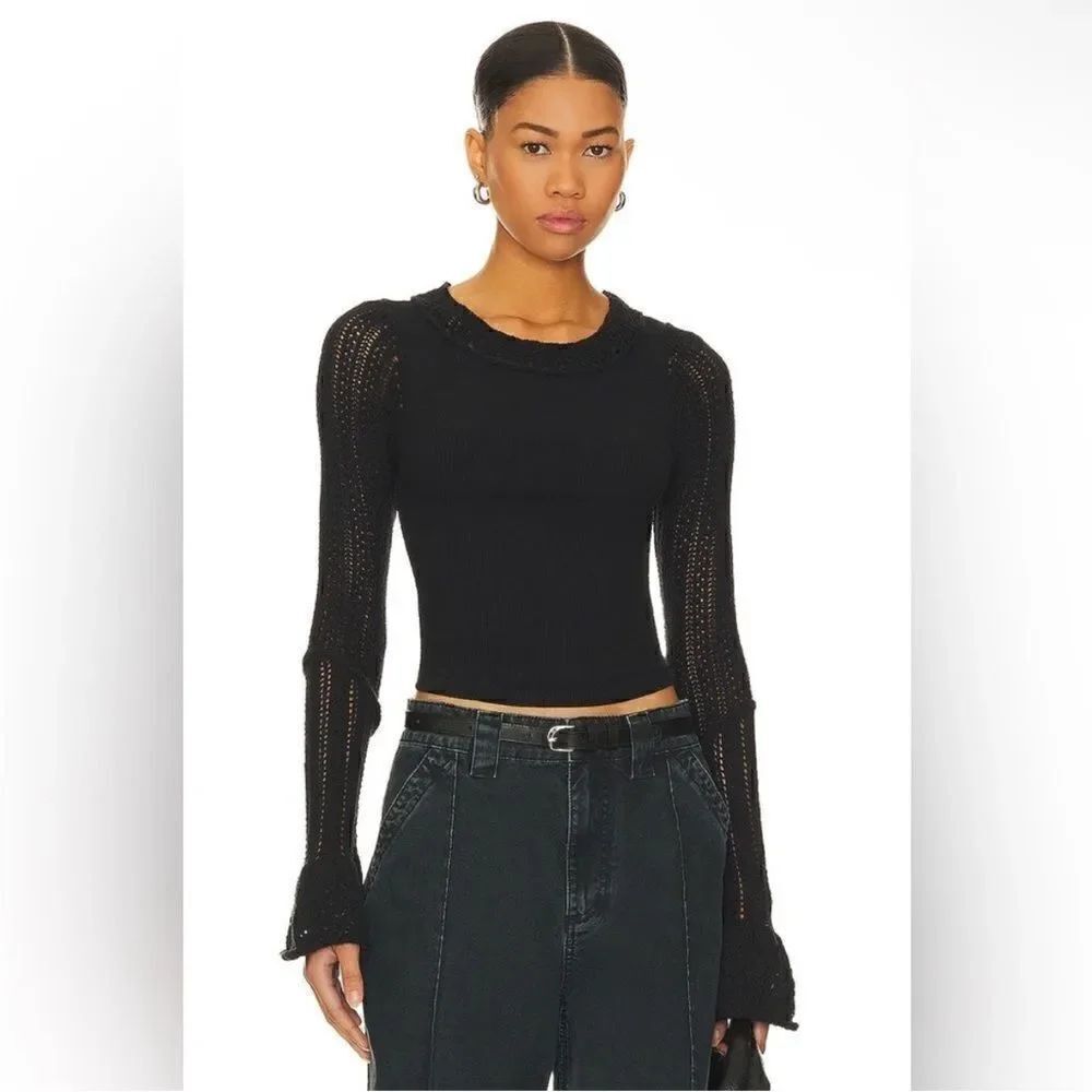 Free People NWT Cuffing Season Top in Black
Size Large